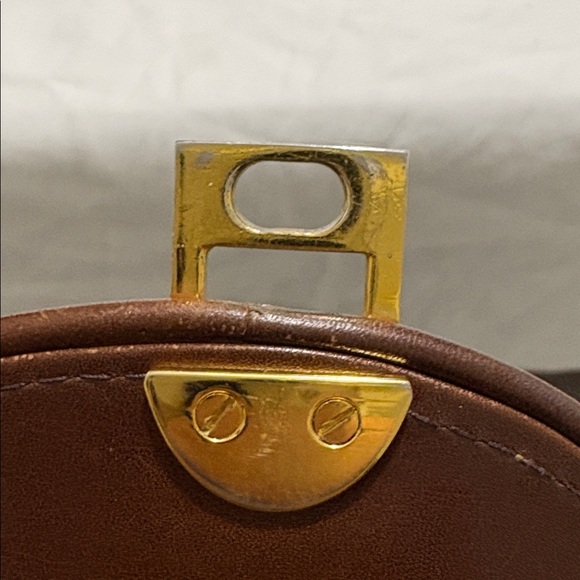 Vintage Gucci Equestrian Leather Shoulder Bag in brown 1970-80 - Picture 9 of 11